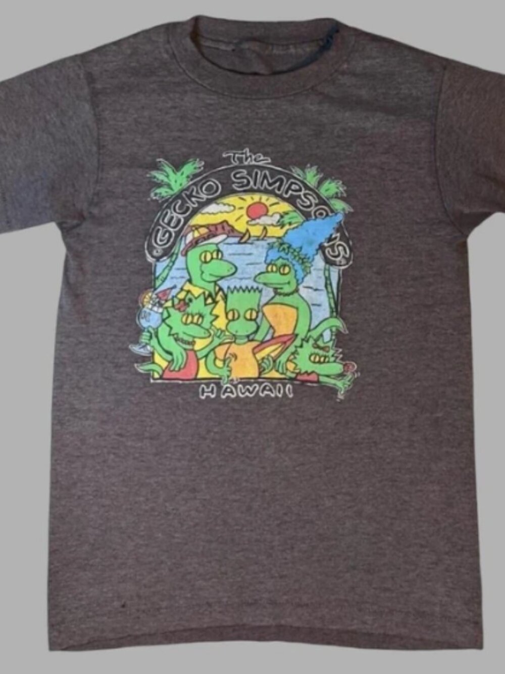 Simple grey short sleeved T-shirt